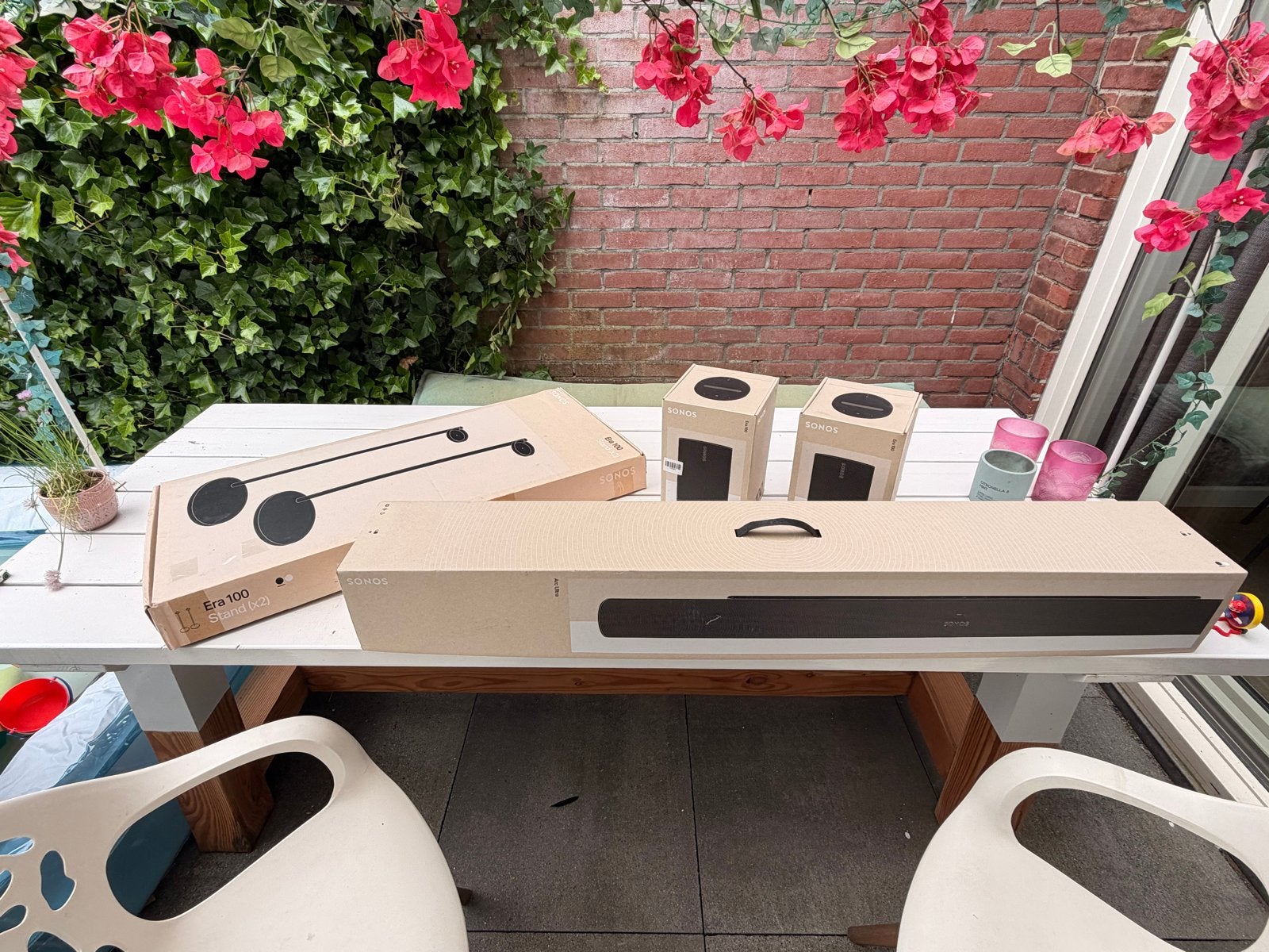 Dozen voor Sonos: Arc ultra, 2x Era 100, 2x Era 100 Stands, Soundbar, 70 watt of meer, Nieuw, Overige spelers
