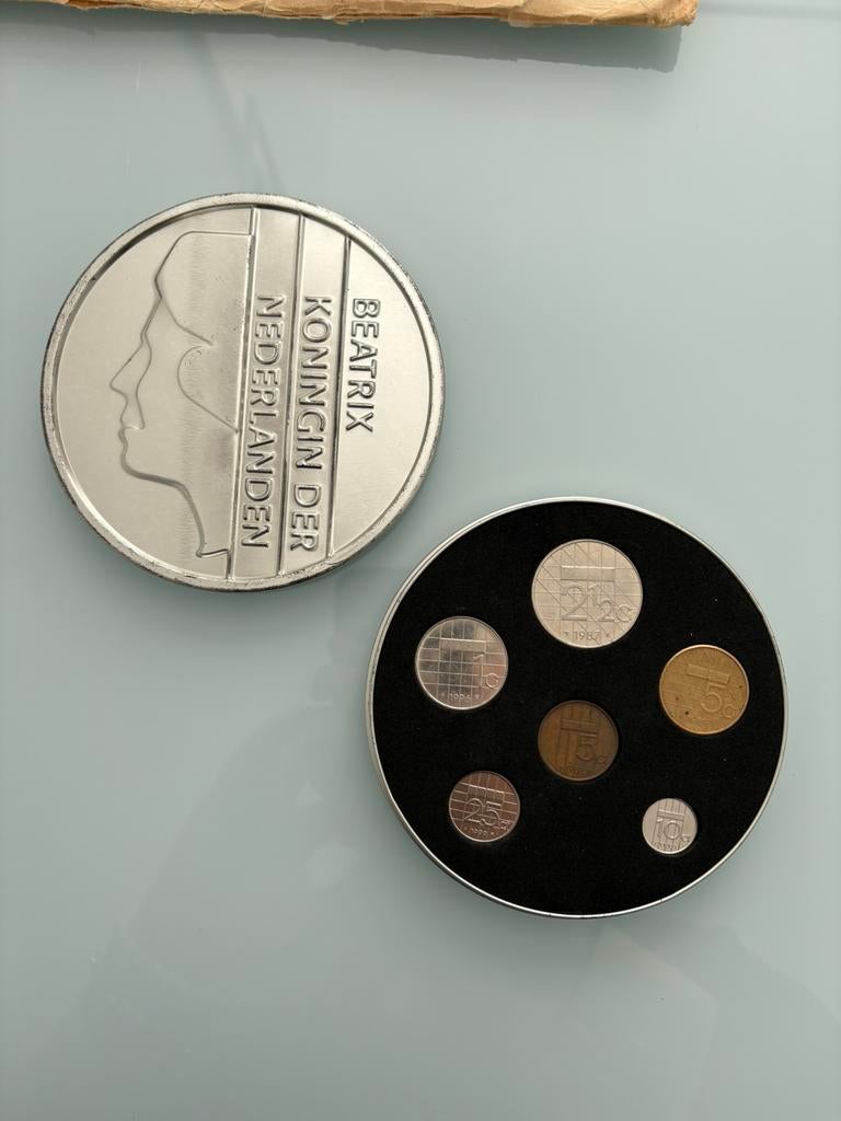 Set guldens in verzameldoos, Ophalen of Verzenden, Koningin Beatrix