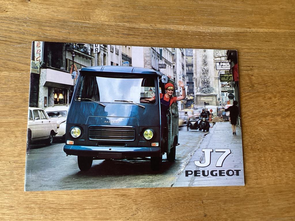 Peugeot J7 Brochure - Origineel uit 1969, Ophalen of Verzenden, Gelezen, Peugeot