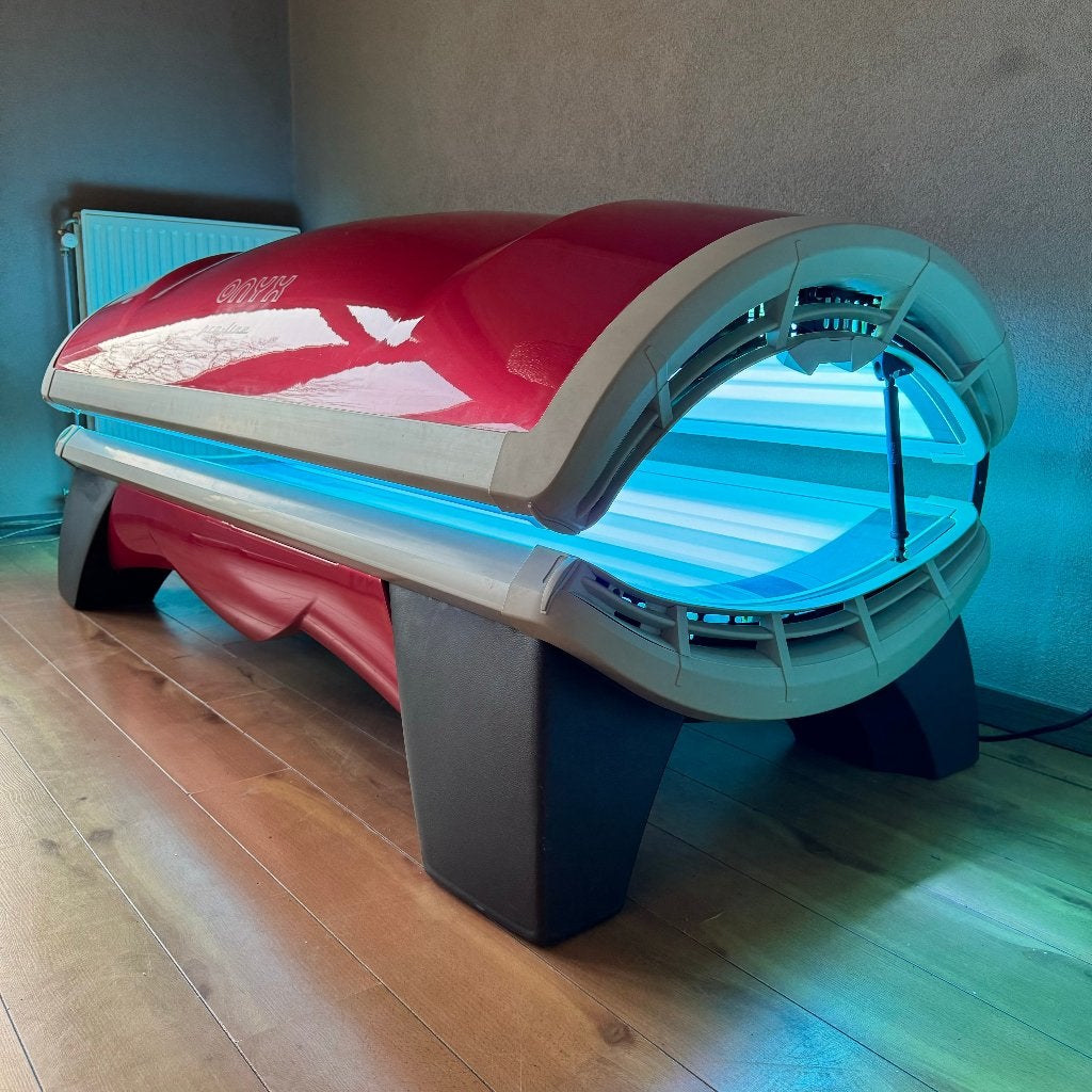 Hapro Onyx 28/1 Proline Rood Zonnebank + 1 jaar Garantie, Ophalen of Verzenden, Zo goed als nieuw, Zonnebank enkelzijdig, 15 lampen of meer