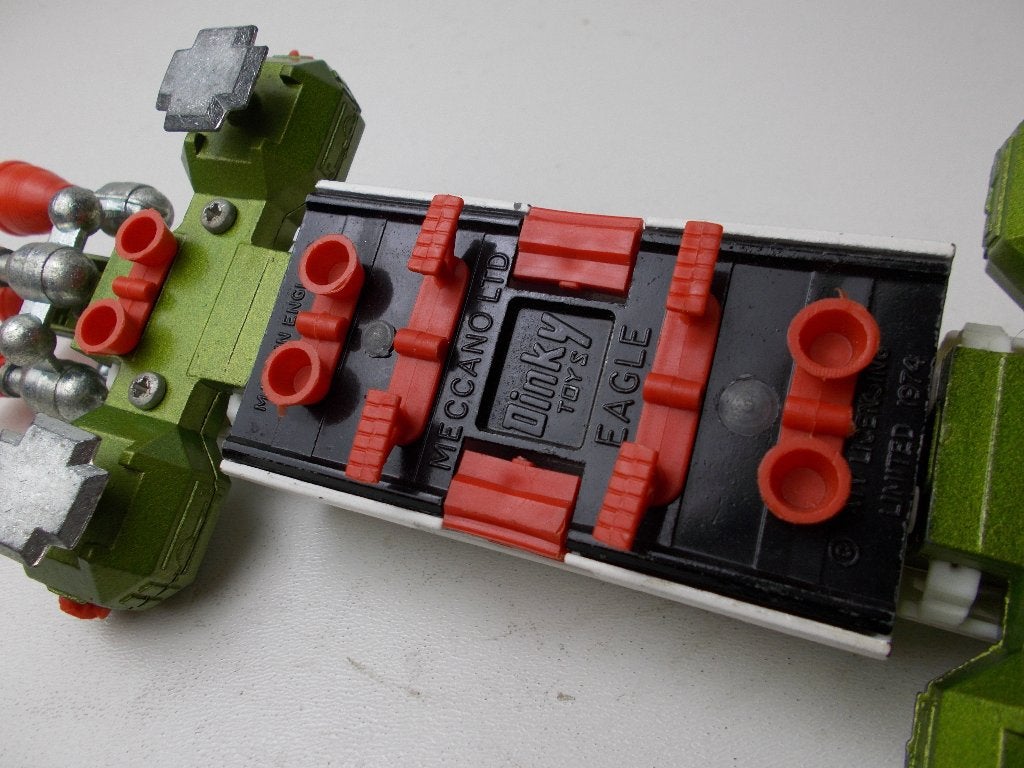 1975 Dinky Toys 359 EAGLE TRANSPORTER uit SPACE 1999. Izgst!, Ophalen of Verzenden, Zo goed als nieuw, Overige typen, Dinky Toys