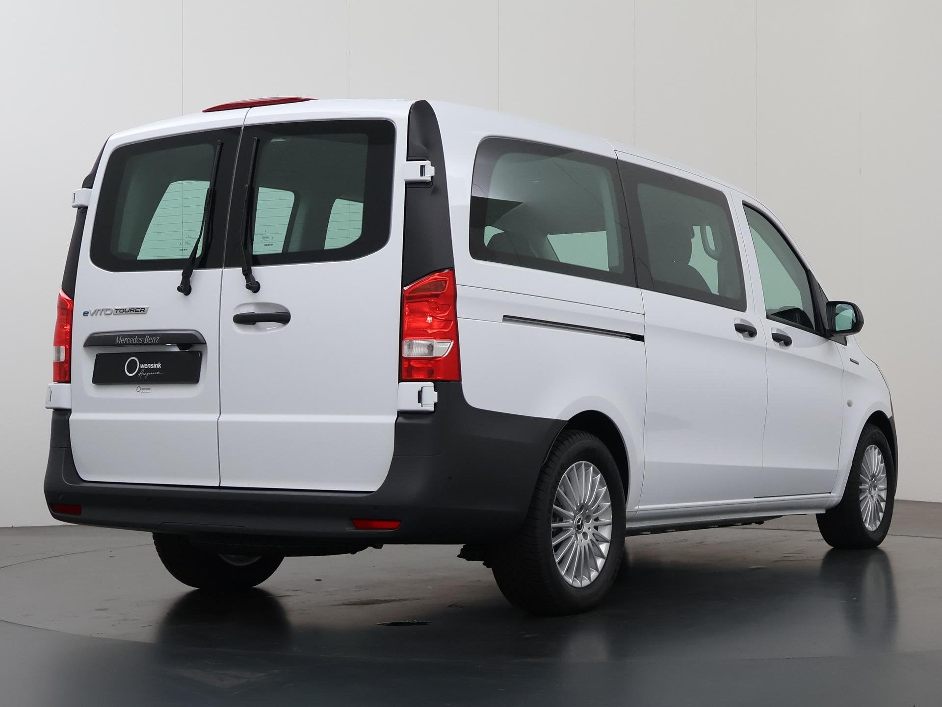 Mercedes-Benz eVito Tourer 129 PRO L2 90 kWh | Snelladen 110, Auto's, Stof, Mercedes-Benz, Nieuw, 371 km