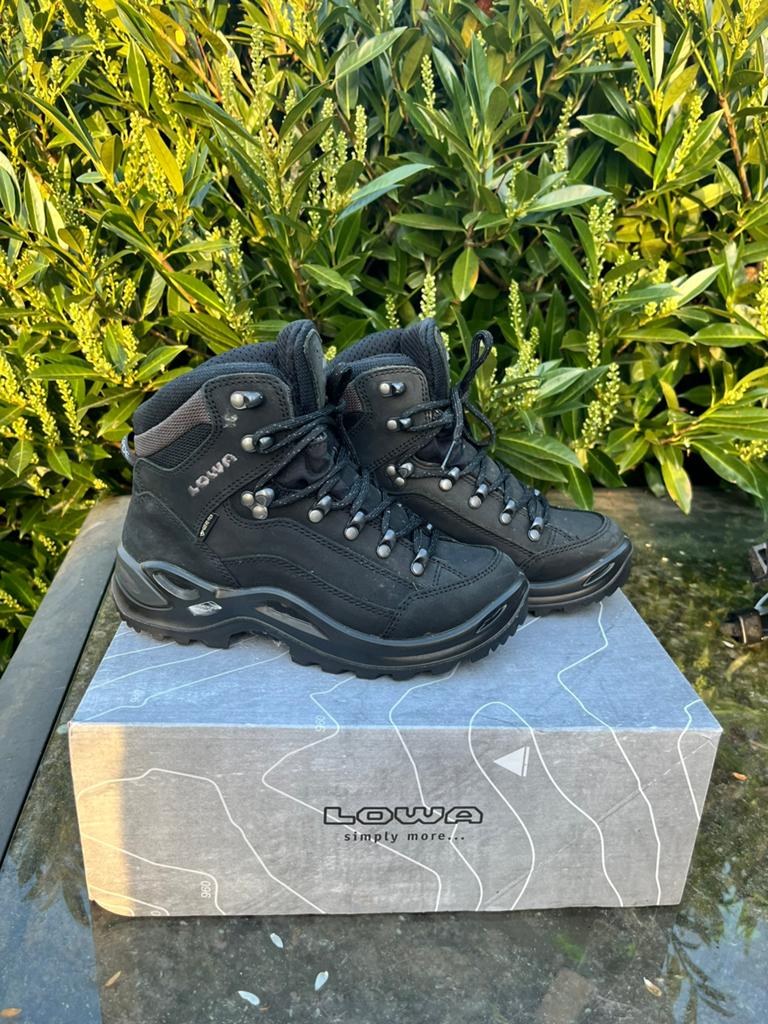 Lowa wandelschoenen maat 37, Ophalen of Verzenden, Zo goed als nieuw, Schoenen