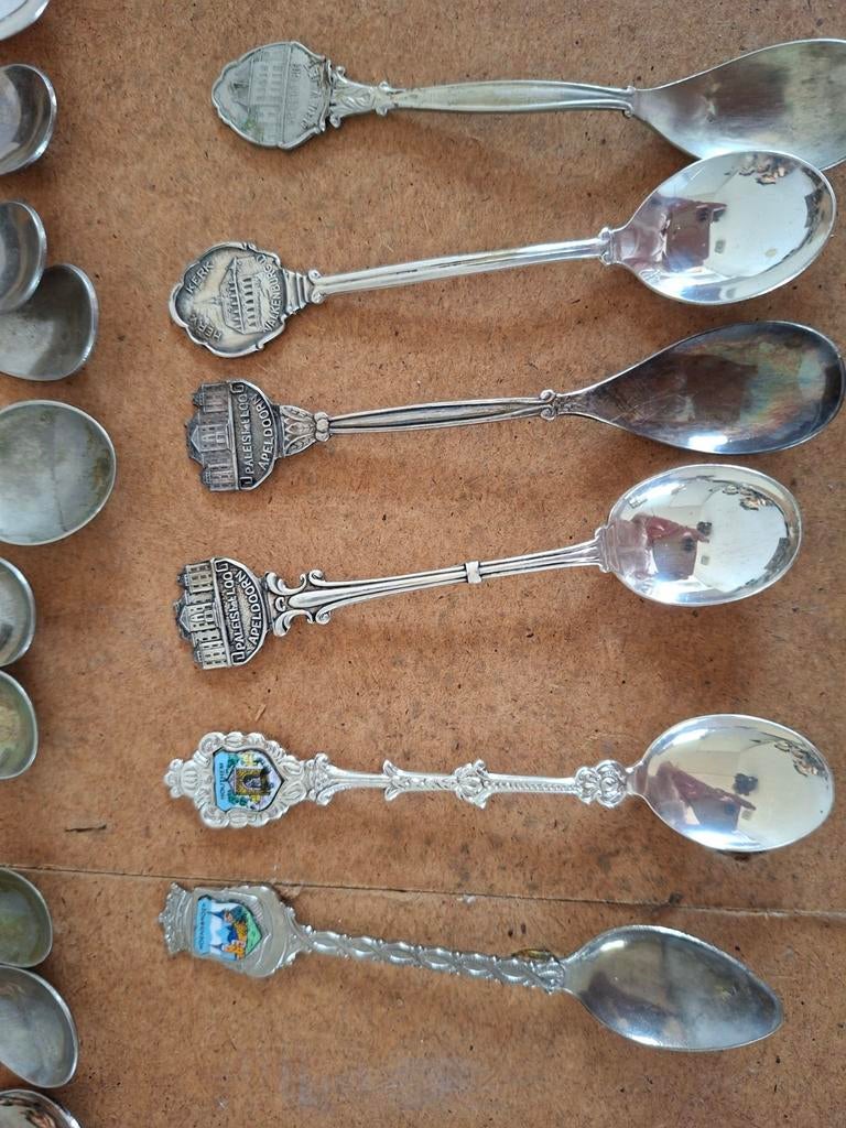 Verzameling van 19 Antieke Souvenir Lepels, Antiek en Kunst, Ophalen of Verzenden