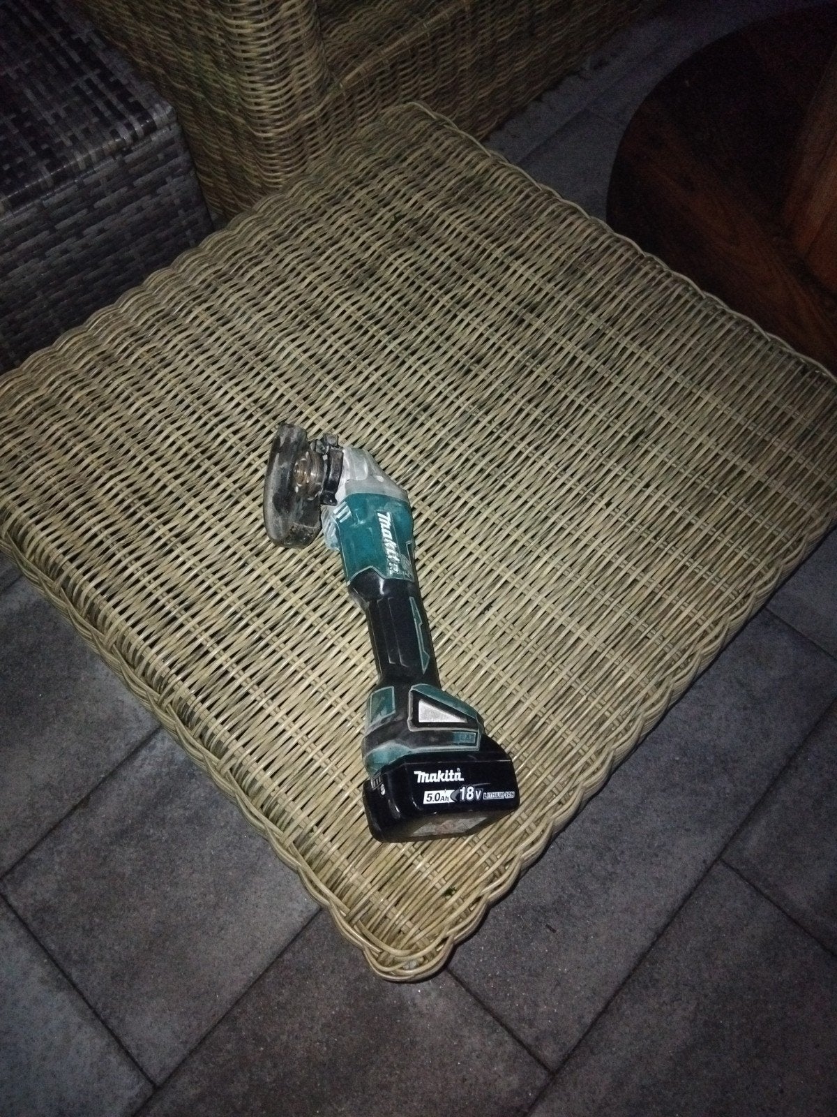 Makita 18V Accu Haakse Slijper - Zo goed als nieuw, Ophalen, Zo goed als nieuw, 1000 watt of meer, Haakse handslijpmachine