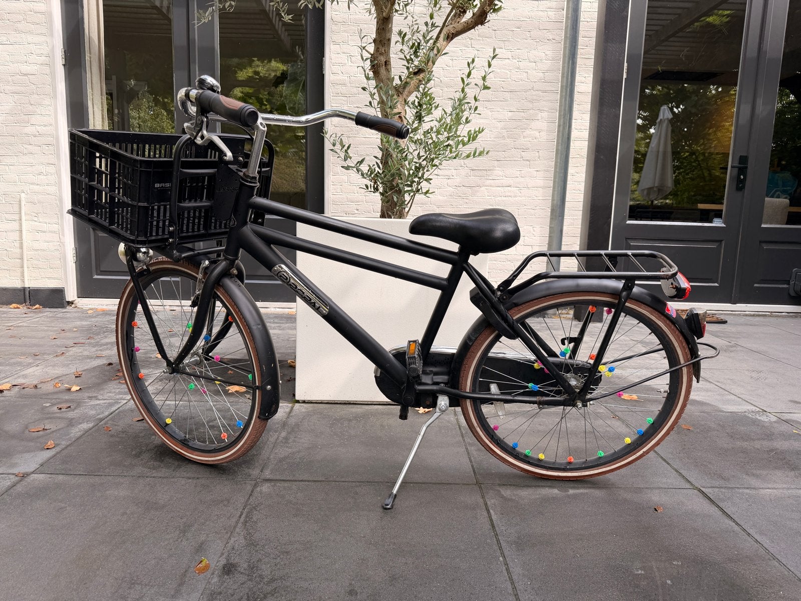 Popal Daily Dutch Basic fiets met voordrager en fietskrat, Ophalen, Gebruikt, Terugtraprem, 24 inch