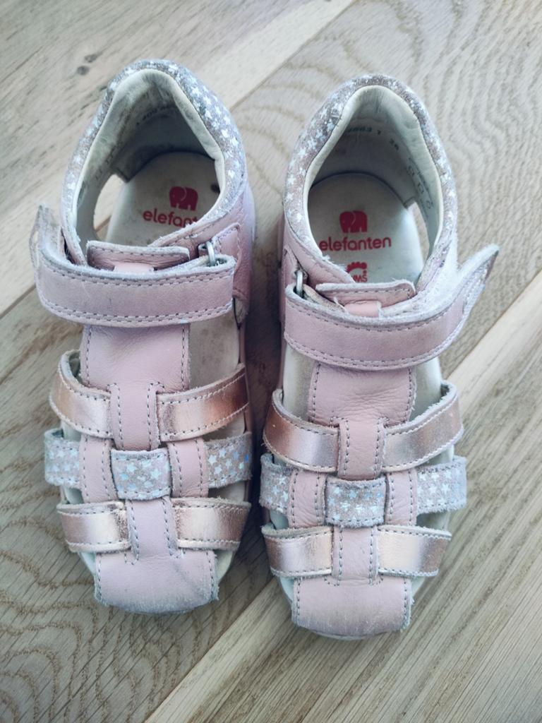 Elefanten sandalen maat 26 - Roze met sterretjes, Ophalen, Gebruikt, Meisje, Schoenen