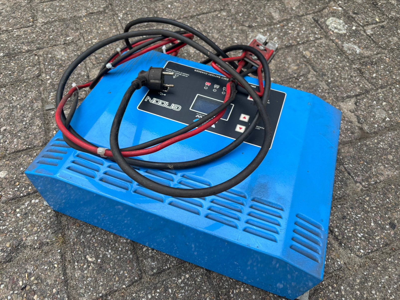 Smart high frequency battery charger, Ophalen, Nieuw, Smart