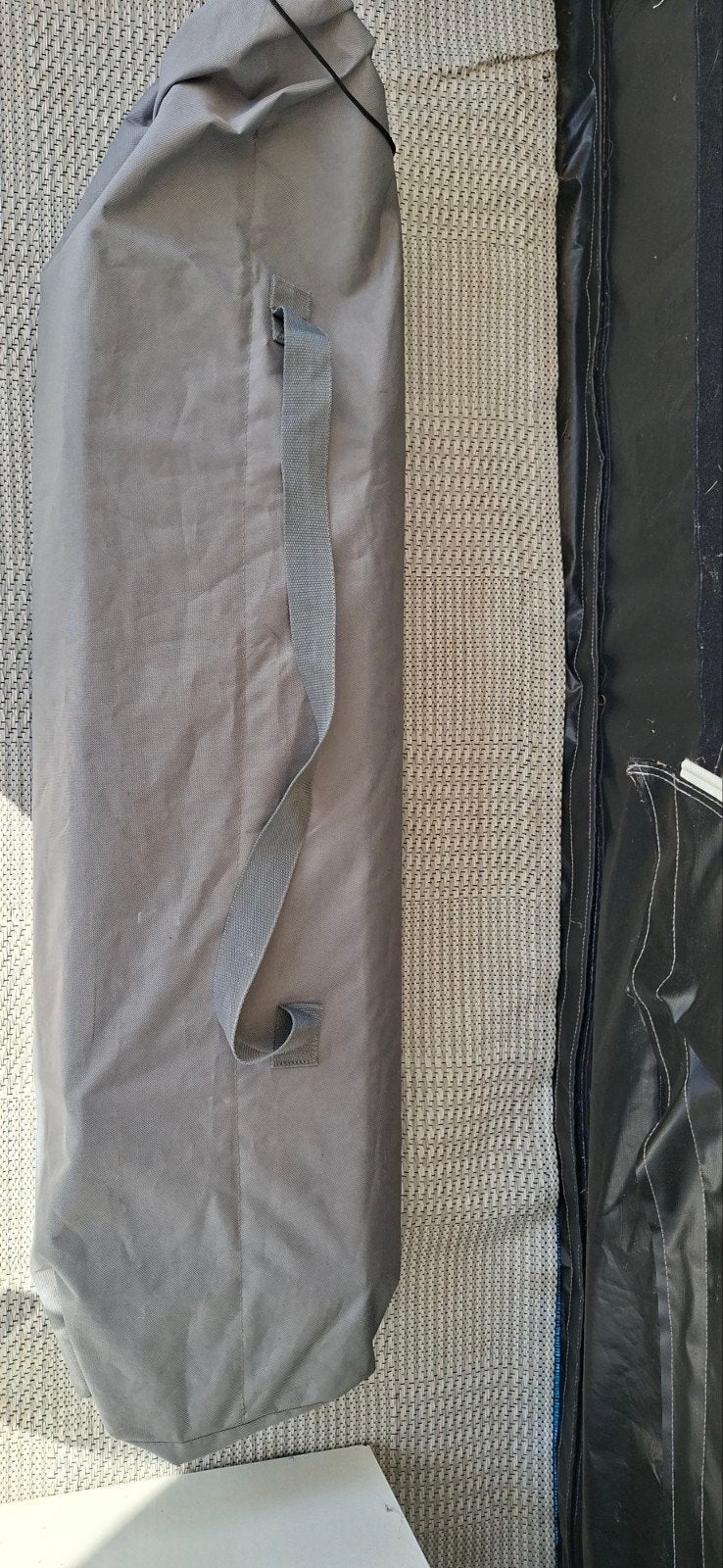 campingtafel grijs 100 bij 70  netjes, Ophalen of Verzenden, Gebruikt, Campingtafel