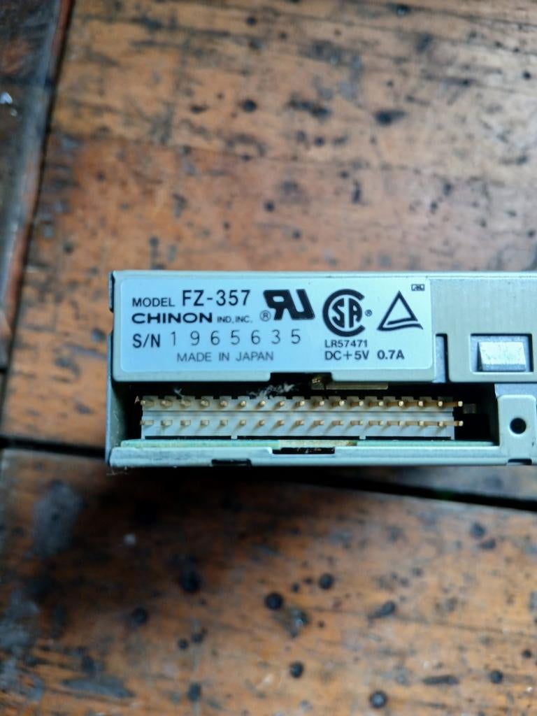 Chinon FZ-357 Floppy Drive - Vintage Computer Onderdeel, Intern, Gebruikt, Onbekend, Made in Japan, Windows