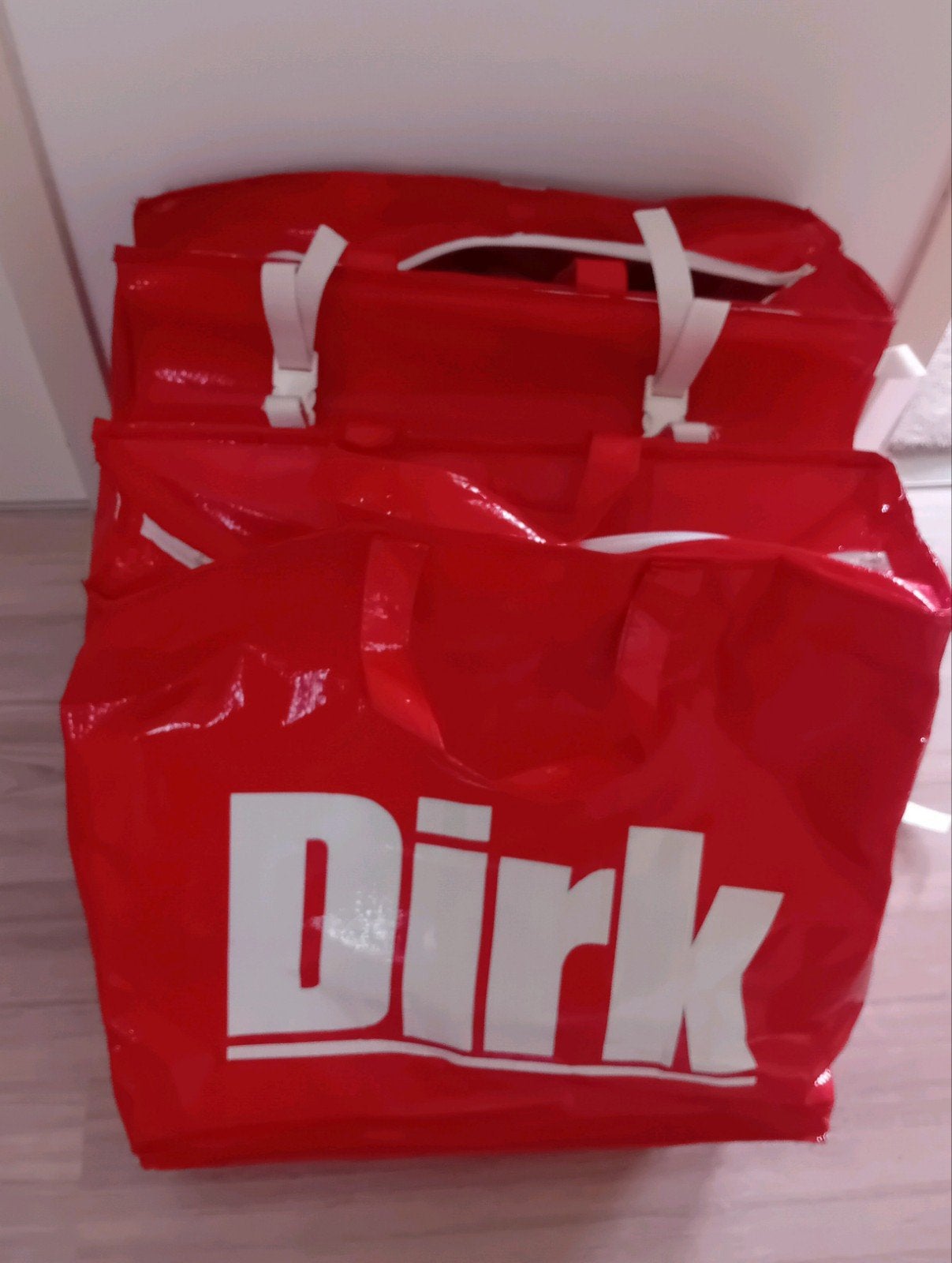 Dubbele fietstas Dirk van den Broek, Ophalen