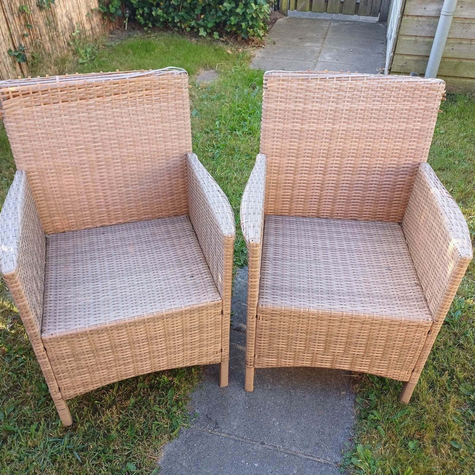 gratis 2 tuinstoelen, Ophalen