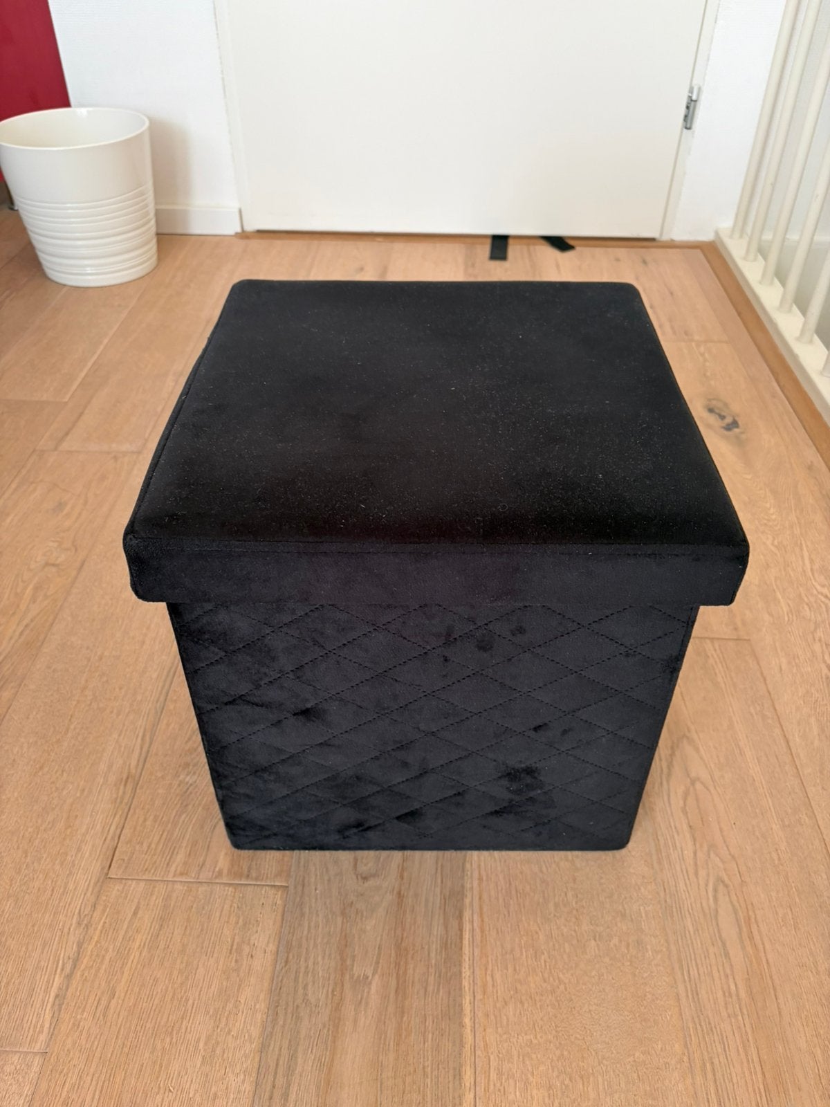 Opbergpoef Xenos, Huis en Inrichting, Ophalen, Zo goed als nieuw, Vierkant, Minder dan 50 cm