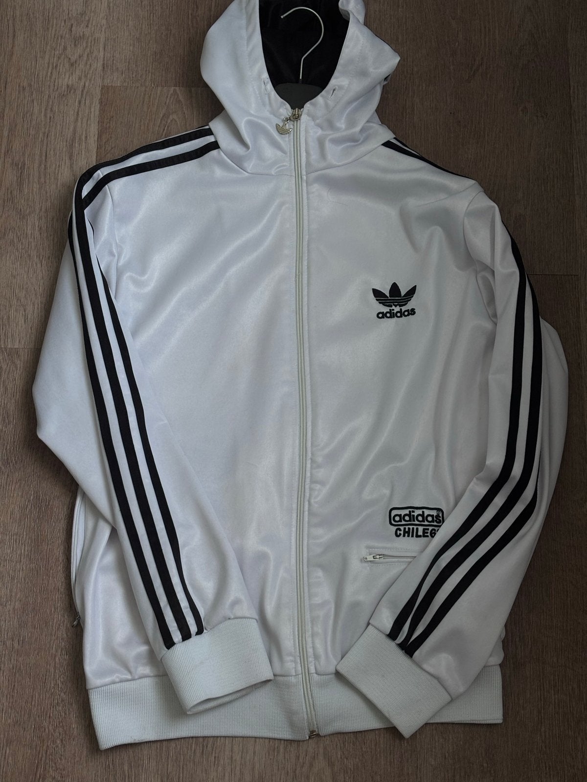 Adidas Chile, Ophalen, Zo goed als nieuw, Maat 46 (S) of kleiner, Wit