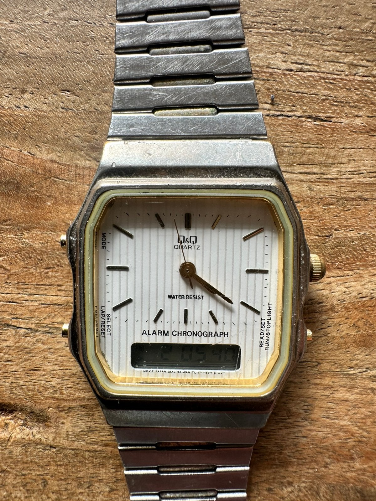 Vintage Citizen Q&Q I833 – Analoog/Digitaal, Sieraden, Tassen en Uiterlijk, Ophalen of Verzenden, Staal, Citizen, 1960 of later
