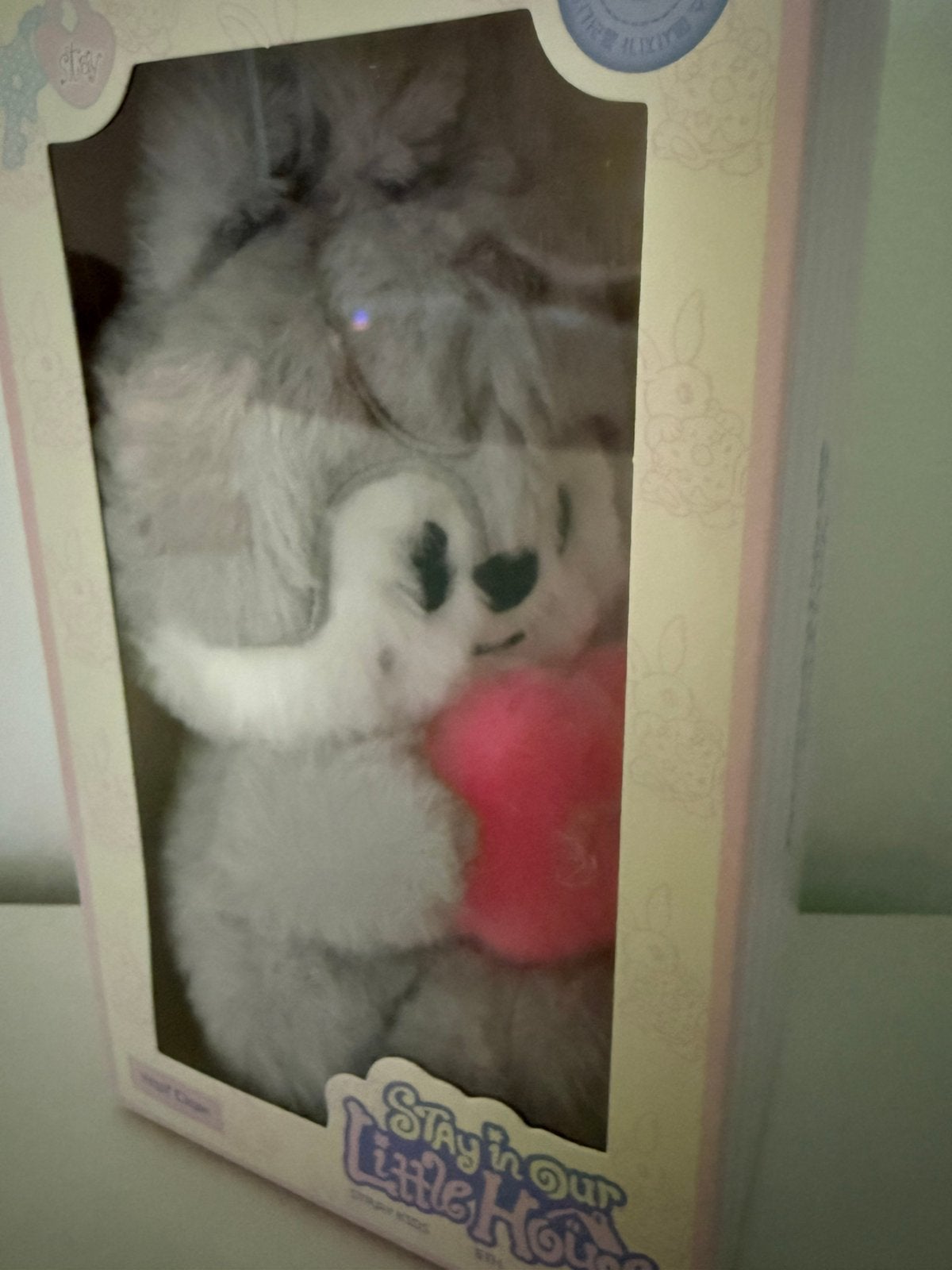Bang Chan Stray Kids Wolfchan SKZOO voice plushy official!!, Ophalen of Verzenden, Nieuw, Pop, Beeldje of Miniatuur