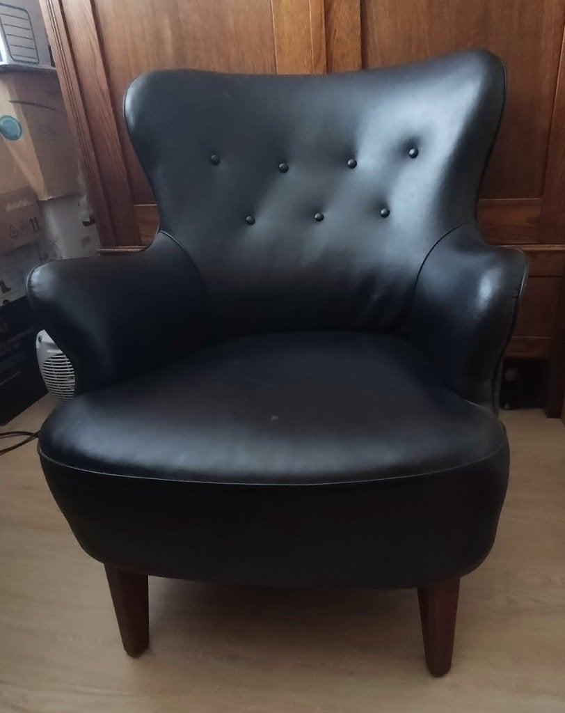 Artifort damesfauteuil Theo Ruth zwart leer, Ophalen, 75 tot 100 cm, Zo goed als nieuw, Leer