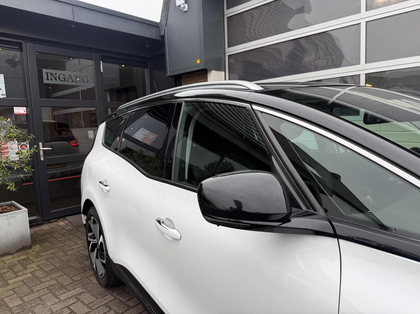 Renault Grand Scenic 1.3 TCe Bose 7p. CARPLAY *ALL-IN PRIJS*, 12 maanden, 4 cilinders, Wit, 84 €/maand