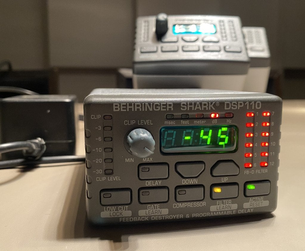 Behringer Shark DSP110 – Feedback Destroyer (3 stuks), Ophalen of Verzenden, Gebruikt, Minder dan 5 kanalen, Microfooningang