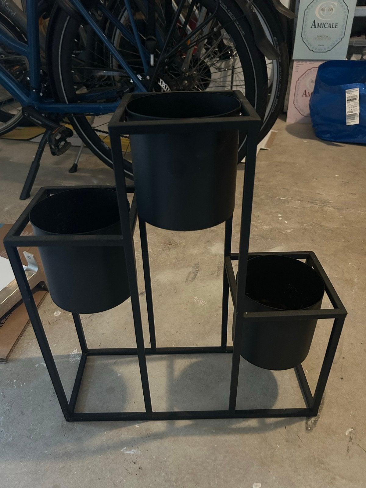 Moderne zwarte plantenbak met 3 potjes, Ophalen, Gebruikt, 40 cm of meer, Binnen