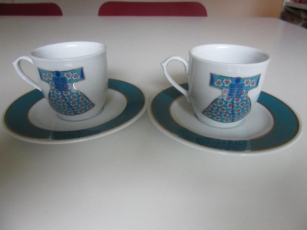 Akide Turkish Design - Güral Sert Porselen -  nieuw-staat, Ophalen of Verzenden, Zo goed als nieuw, Overige stijlen, Kop(pen) en/of Schotel(s)