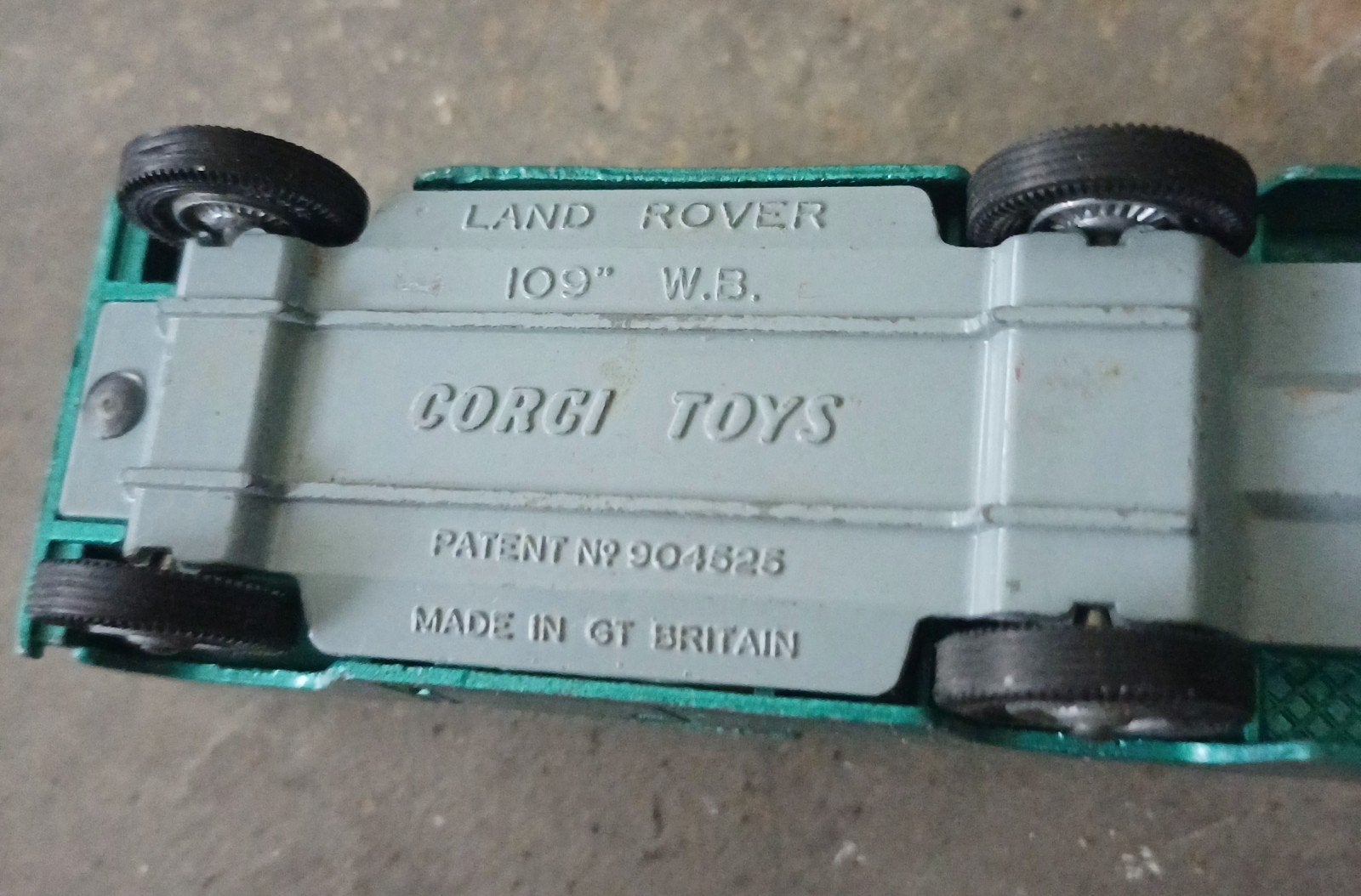 Corgi Toys Land Rover 109" W.B. (Made in GT Britain), Ophalen of Verzenden, Gebruikt