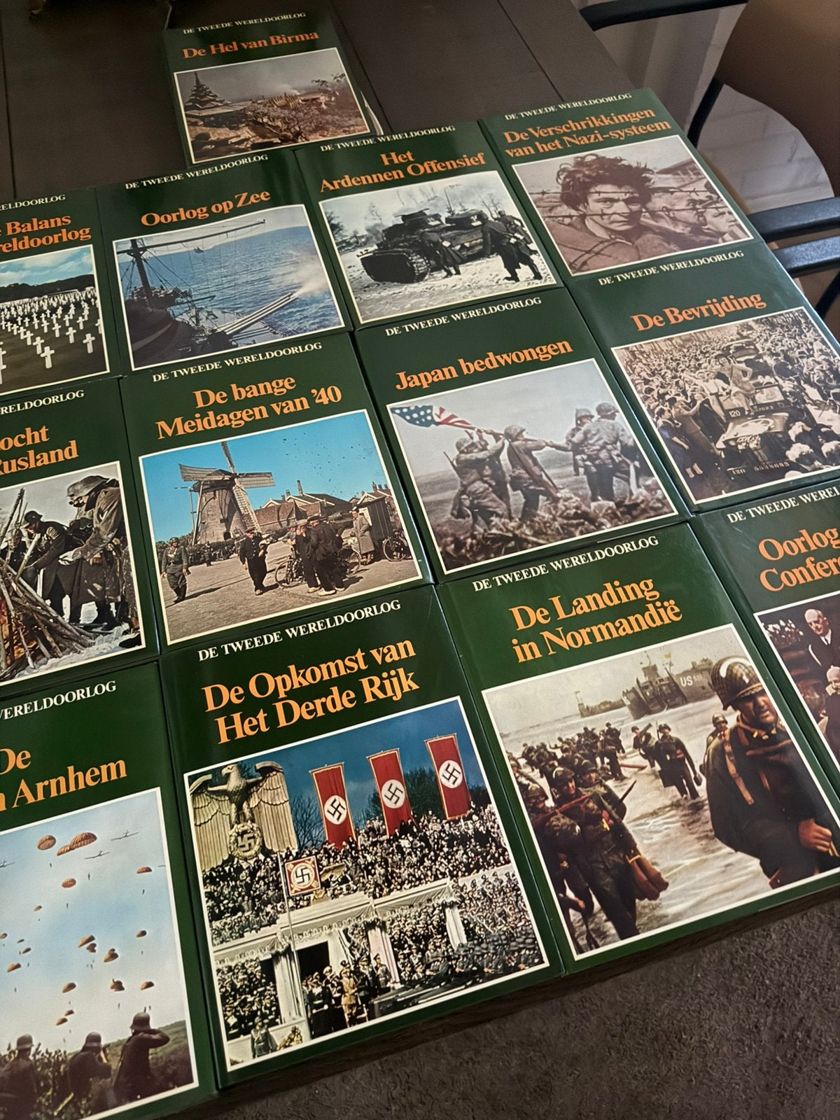 Encyclopedie Lekturama jaren 70 Tweede Wereldoorlog 13 delig, Boeken, Gelezen, Complete serie, Ophalen of Verzenden, Overige onderwerpen