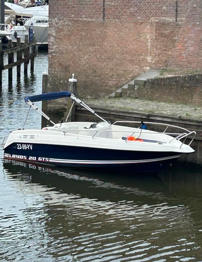 RYDS 20 GTS Consoleboot met zuinige 4.3 MPI (220pk!!!), Binnenboordmotor, Zo goed als nieuw, Ophalen, 70 pk of meer