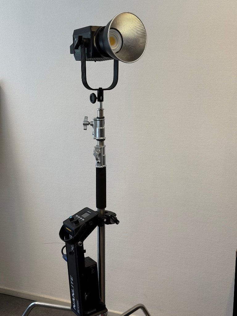 Nanlite 300B + Nanlite Rapid 90 Parabolic Softbox, Audio, Tv en Foto, Fotografie | Fotostudio en Toebehoren, Ophalen, Gebruikt