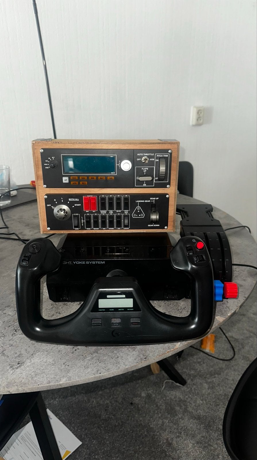 Logitech Flight Simulator Yoke + Switch en Multi Panel, Ophalen, Overige merken, Gebruikt