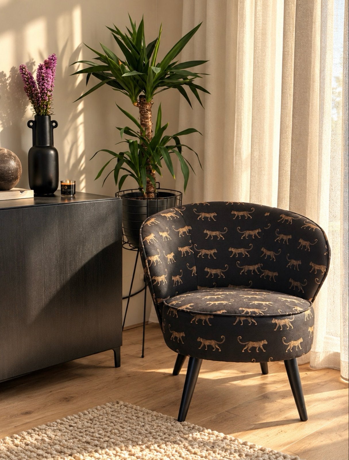Woood Fauteuil met Panterprint - Uitstekende Staat, Ophalen, Zo goed als nieuw, Stof