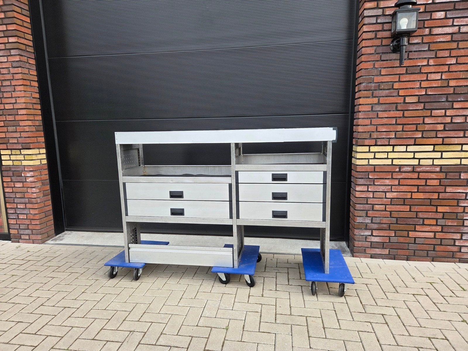 Aluca bedrijfswagen inrichting bedrijfswageninrichting, Ophalen