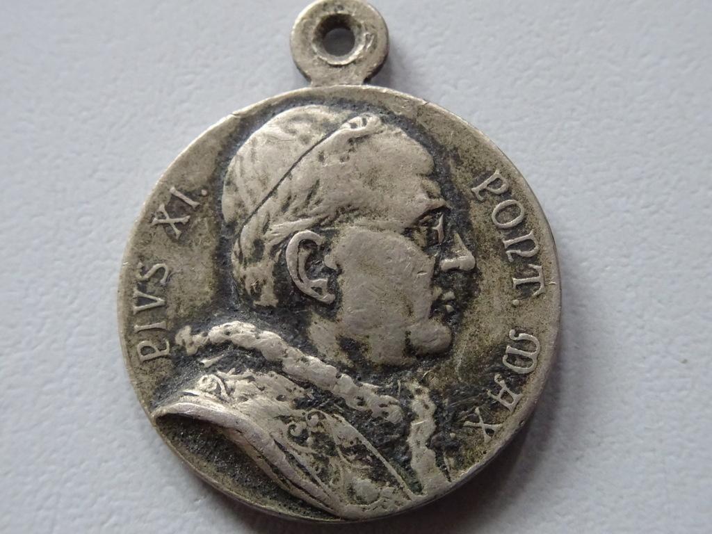 Antiek zilveren medaillon Paus Pius XI PONT MAX 2cm 1922, Ophalen of Verzenden