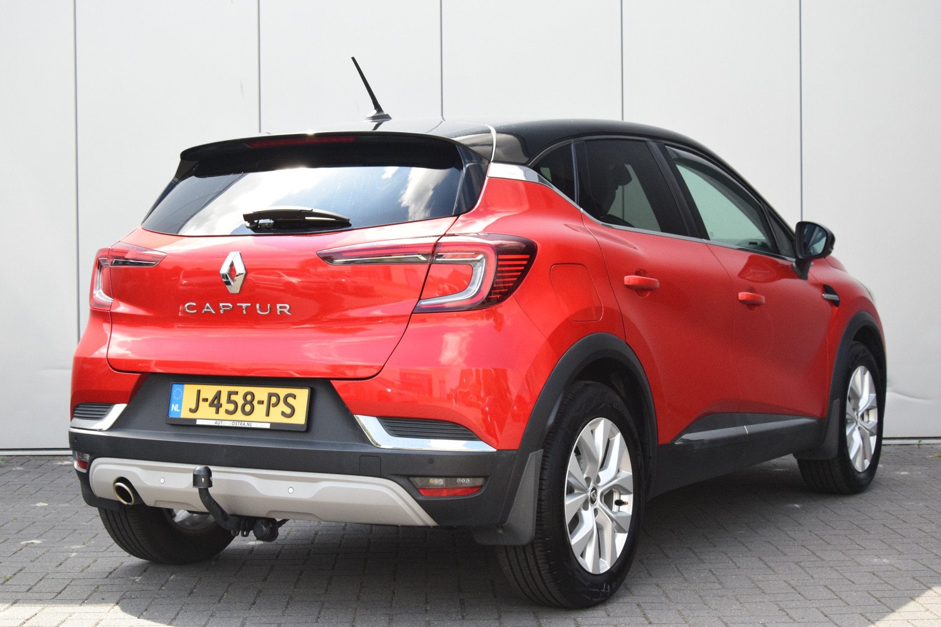 Renault Captur 1.0 TCe 100 Intens Led Navi/Carplay/Dab Trekh, Auto's, Voorwielaandrijving, Dealer onderhouden, Gebruikt, 1165 kg