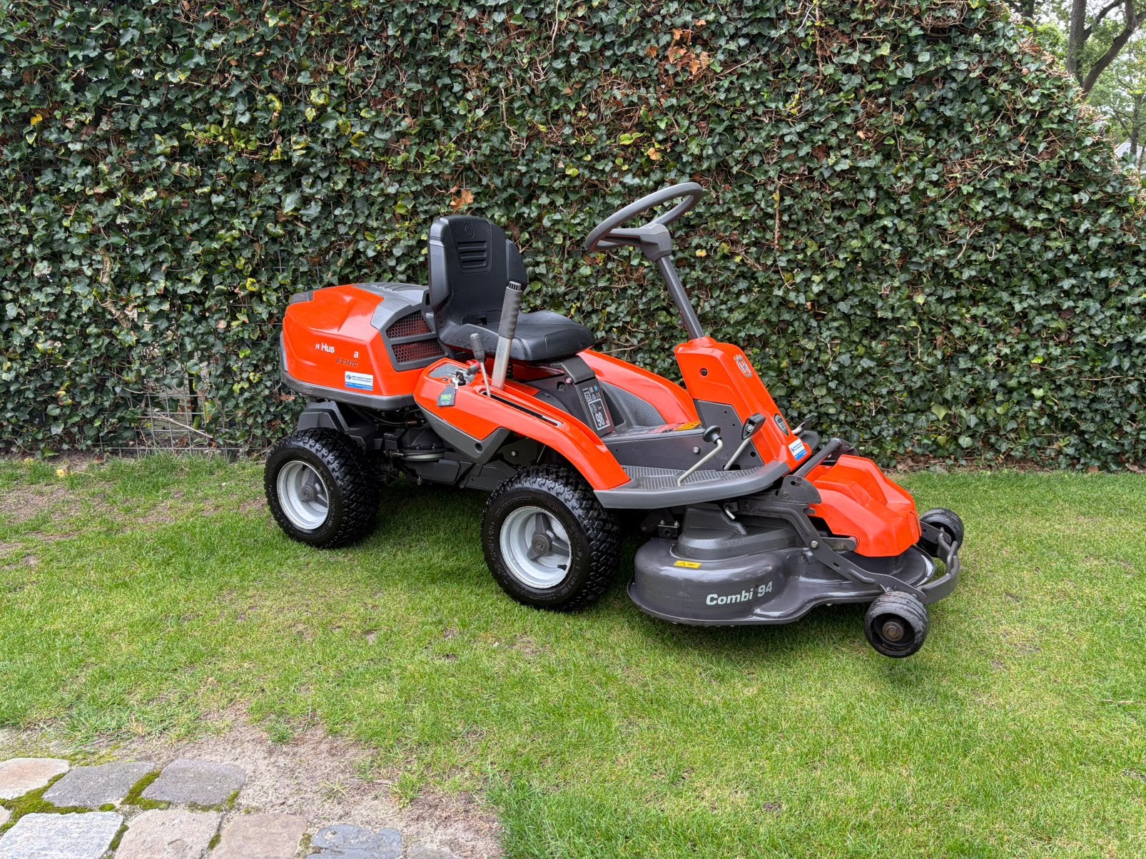 Zeer nette husqvarna r214tc hydrostaat 94cm, Ophalen, Gebruikt, H, H