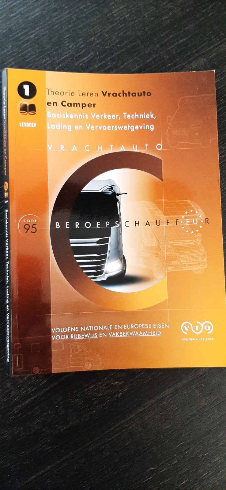 Vrachtauto theorieboeken   1 2 3, Ophalen of Verzenden, Beta, Zo goed als nieuw, HBO
