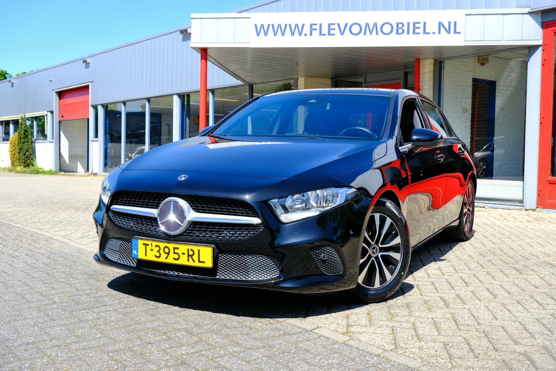 Mercedes-Benz A-klasse 180 d Premium Plus Aut. Pano|Half Led, Auto's, 1345 kg, Gebruikt, Euro 6, 4 cilinders