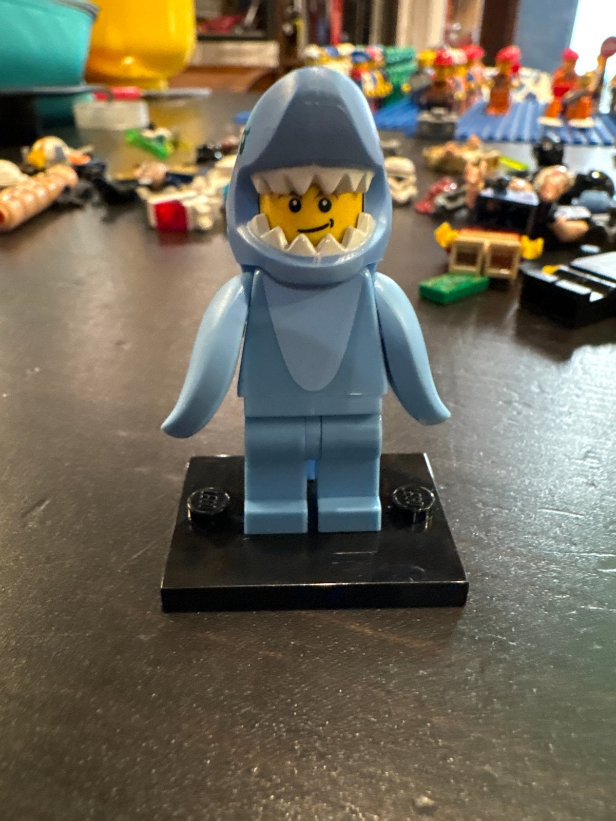 LEGO Minifiguur Serie 15 - Haaienpak Man (Shark Suit Guy), Ophalen of Verzenden, Zo goed als nieuw, Overige merken