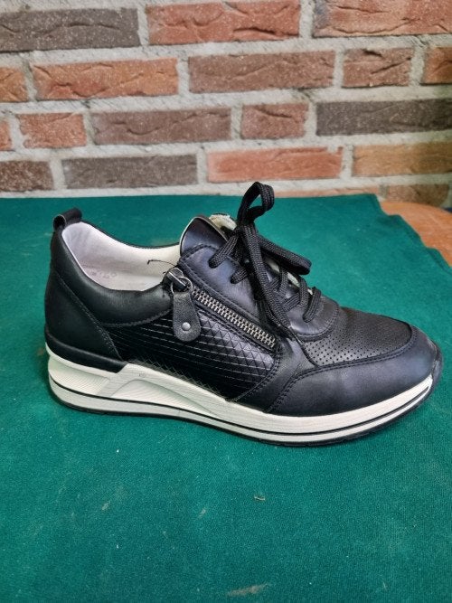 Sneakers dames zwart  remonte maat 39, Kleding | Dames, Schoenen, Ophalen of Verzenden, 'T Olde Gre-j, Info@toldegrej.nl, Endepoelstraat 20f Didam