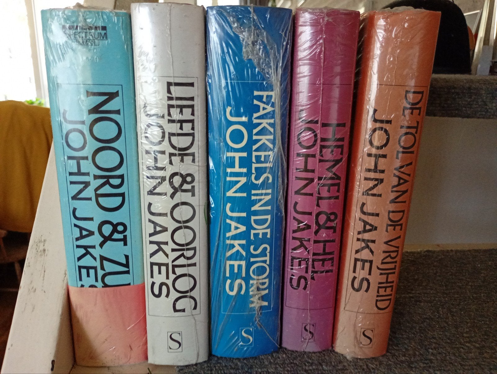 John Jakes boeken: Noord & Zuid 5 delen, Boeken, Ophalen of Verzenden, Zo goed als nieuw, John Jakes, Nederland