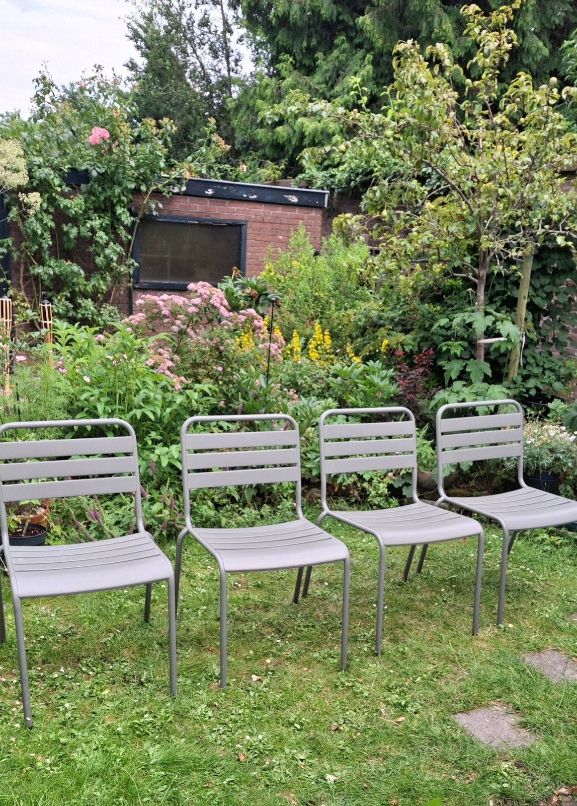 Stevige metalen tuinstoelen grijs, 4 stuks, Ophalen, Gebruikt, Metaal