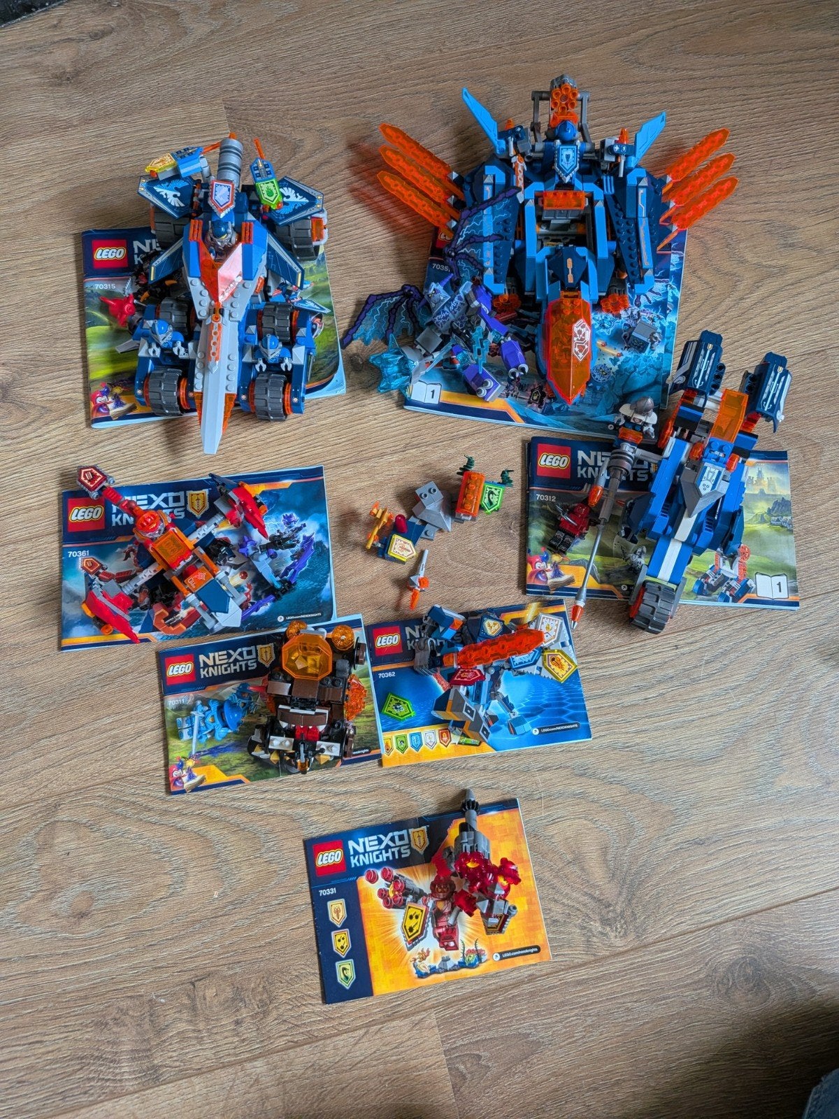 Lego Nexo Knights 70351 70315 70361 70312 70311 70362 70331, Overige thema's, Lego, Ophalen of Verzenden, Zo goed als nieuw