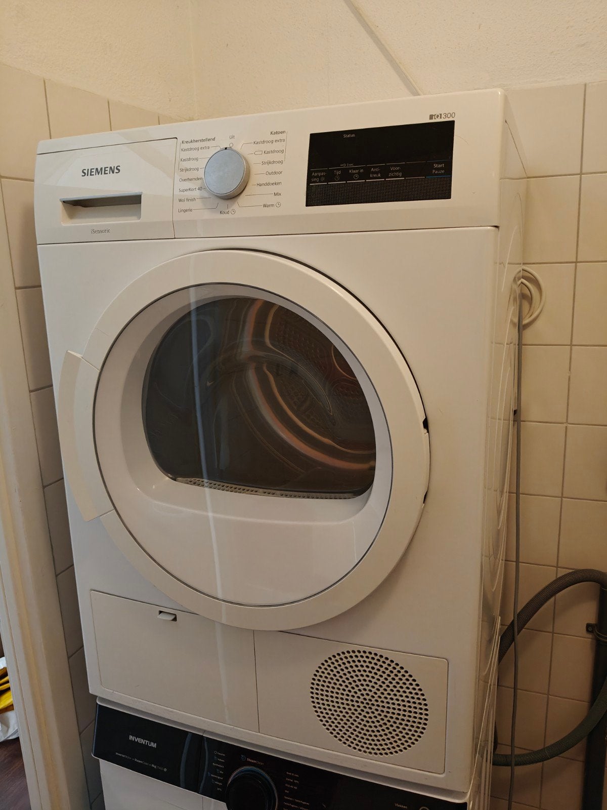 Siemens iQ300 warmtepompdroger, Witgoed en Apparatuur, Wasdrogers, Ophalen, Energieklasse A of zuiniger, 6 tot 8 kg, Gebruikt