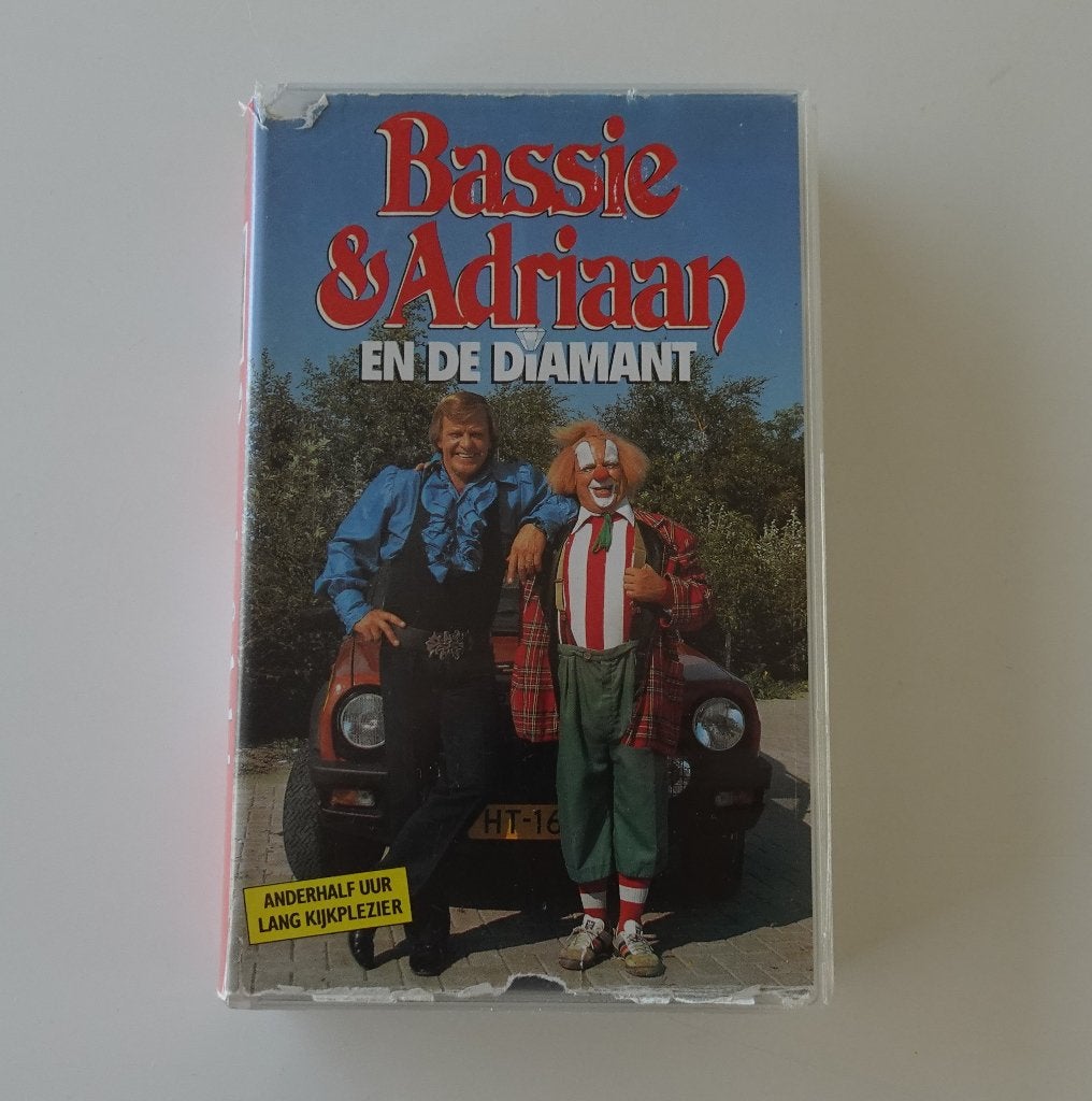 Bassie & Adriaan en de Diamant - VHS, Cd's en Dvd's, VHS | Kinderen en Jeugd, Ophalen, Zo goed als nieuw, Serie, VHS