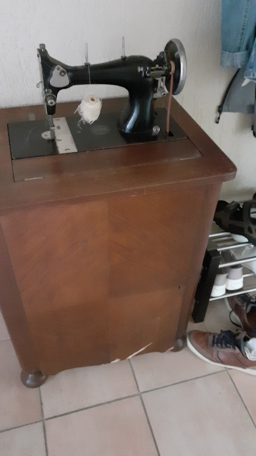 Naaimachine, Ophalen