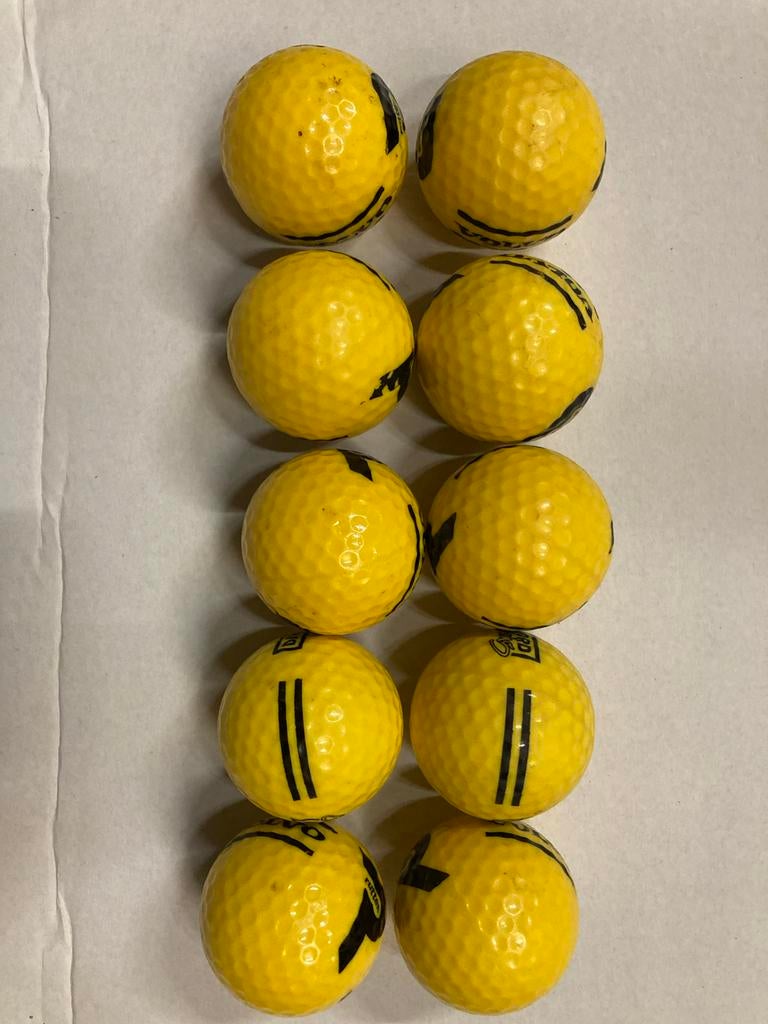 Set van 10 gele golfballen - Gebruikt (per set), Sport en Fitness, Golf, Ophalen of Verzenden, Gebruikt, Bal(len)