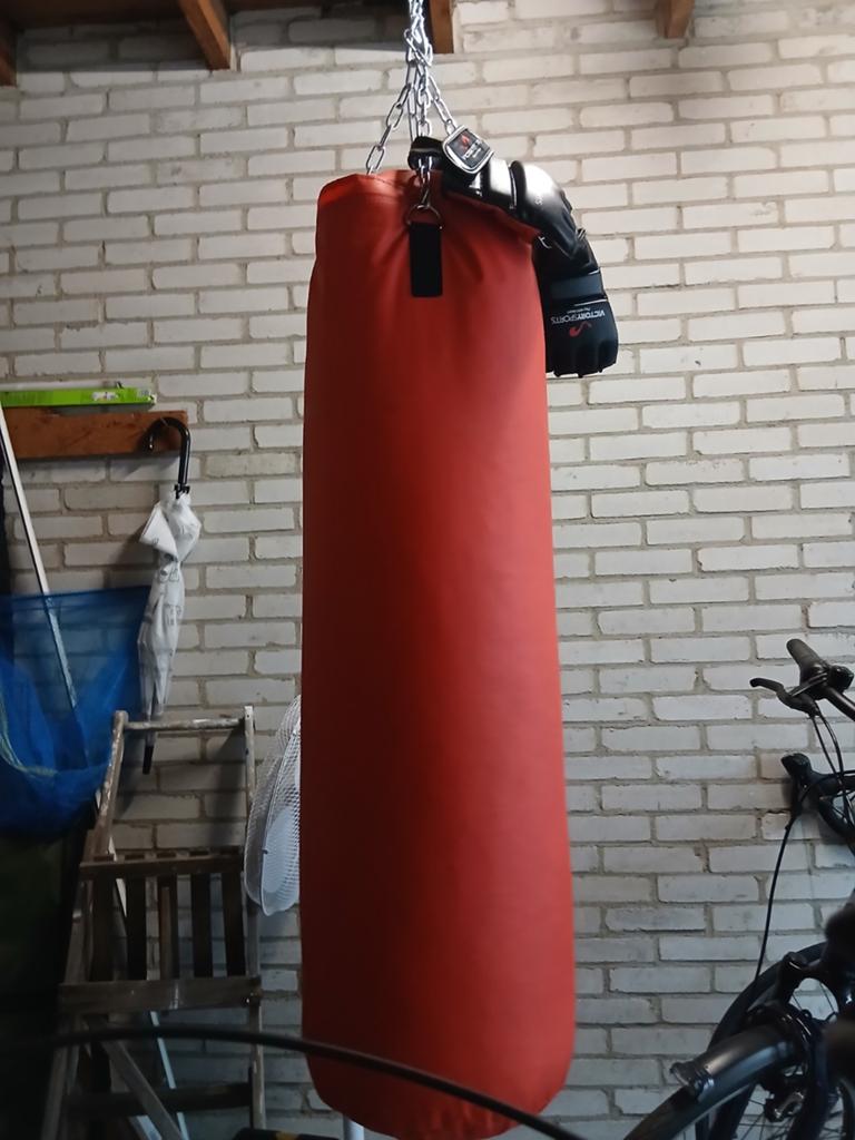 Bokszak 130 cm, 30 kg - Ideaal voor training, Ophalen, Gebruikt, Bokszak