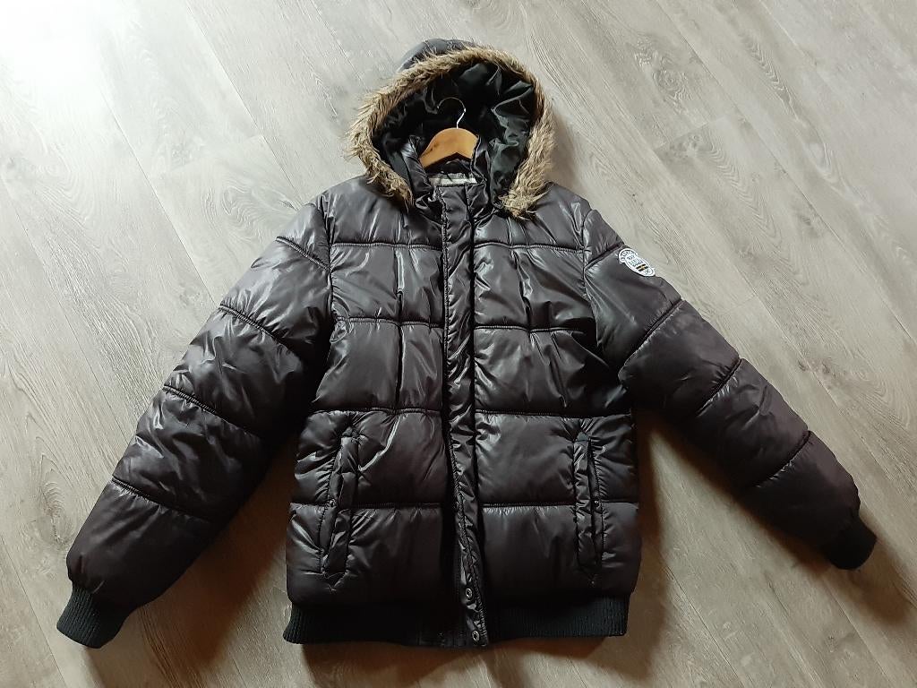 Heren winter jas met capuchon - donker bruin - maat L, Kleding | Heren, Ophalen of Verzenden, Zo goed als nieuw, Maat 52/54 (L)