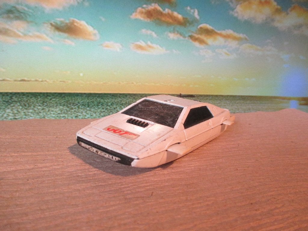 1:36 Lotus Esprit James Bond 007 originele uitgave 1977, Ophalen of Verzenden, Gebruikt, Auto, Corgi
