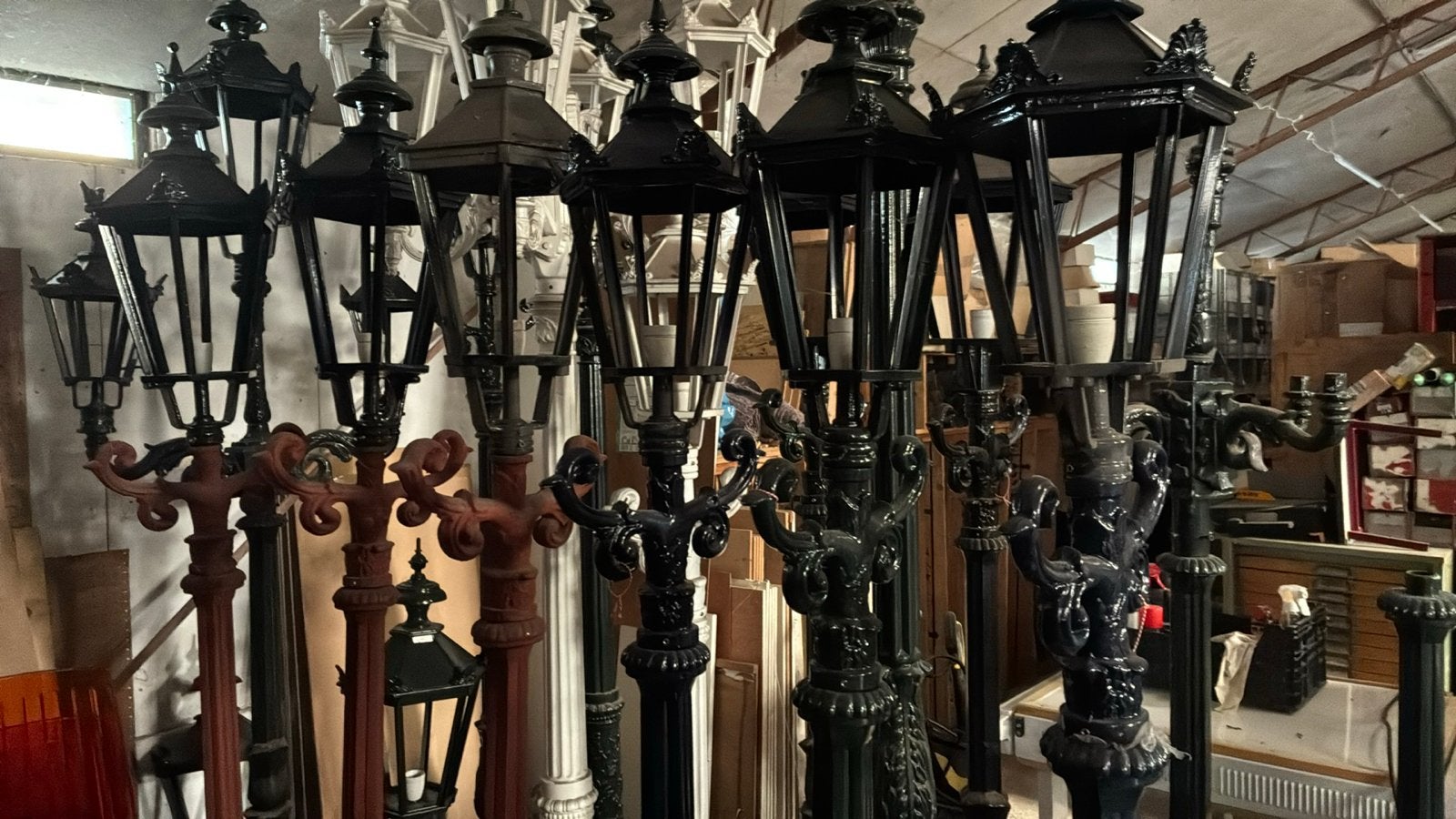 Grote partij klassieke buitenlantaarns - diverse afmetingen, Tuin en Terras, Buitenverlichting, Ophalen, Gebruikt, Minder dan 50 watt